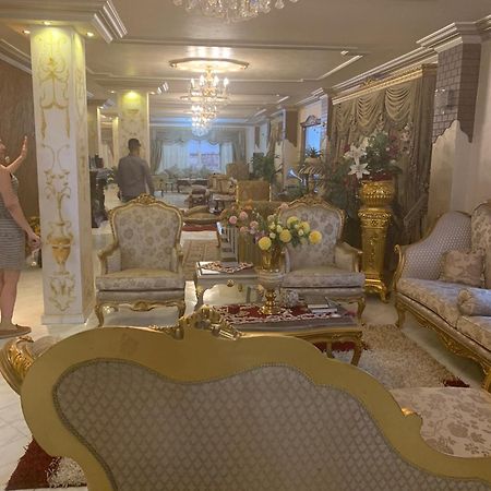 Royal Pyramids Palace Residence Кайро Екстериор снимка