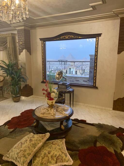 Royal Pyramids Palace Residence Кайро Екстериор снимка
