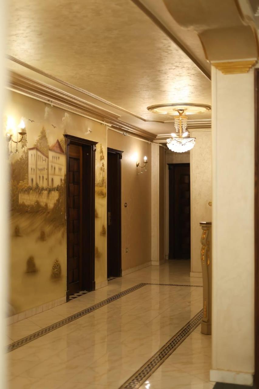 Royal Pyramids Palace Residence Кайро Екстериор снимка
